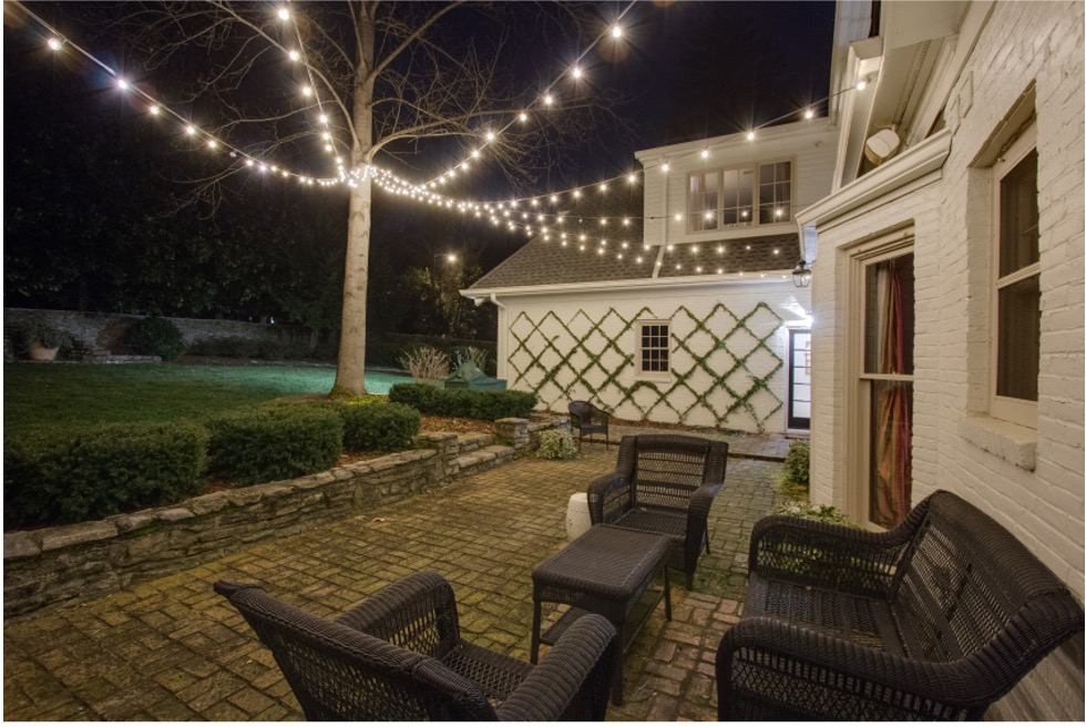 Holiday Lighting 